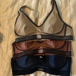 Set of 3 medium Alo bras : airlift lineup